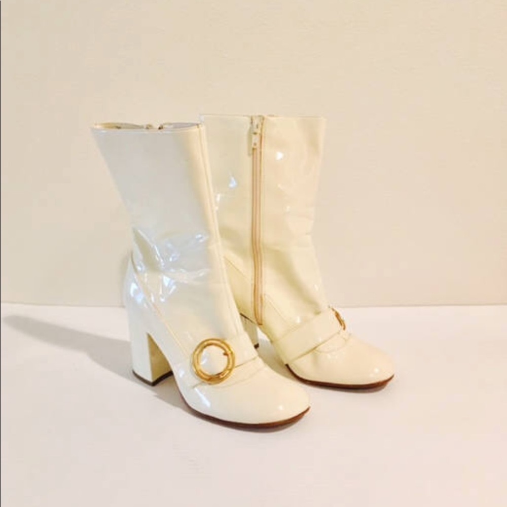 Vintage 60s Vinyl Creme Gogo Boots